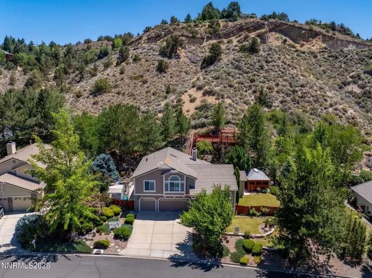3280 Thornhill, Reno, Nevada 89509, 4 Bedrooms Bedrooms, ,3 BathroomsBathrooms,Residential,Residential,Thornhill,250053020