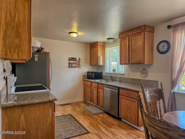 317 Modesto, Yerington, Nevada 89447, 3 Bedrooms Bedrooms, ,2 BathroomsBathrooms,Residential,Residential,Modesto,250053023
