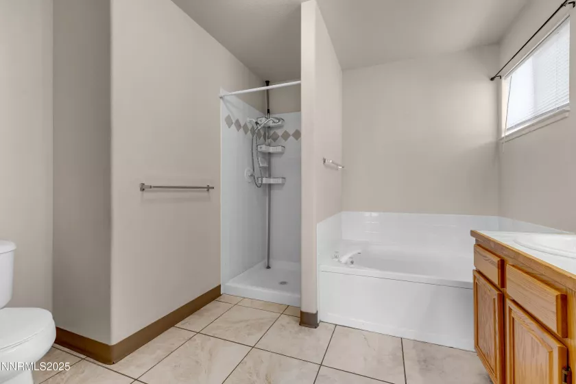 6690 Dorchester, Sparks, Nevada 89436, 3 Bedrooms Bedrooms, ,2 BathroomsBathrooms,Residential,Residential,Dorchester,250006343