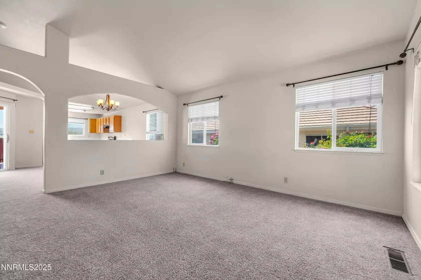 6690 Dorchester, Sparks, Nevada 89436, 3 Bedrooms Bedrooms, ,2 BathroomsBathrooms,Residential,Residential,Dorchester,250006343