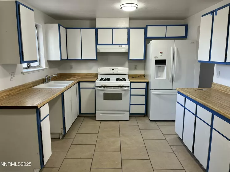 11019 Bornite, Reno, Nevada 89506, 3 Bedrooms Bedrooms, ,2 BathroomsBathrooms,Residential,Residential,Bornite,250003357