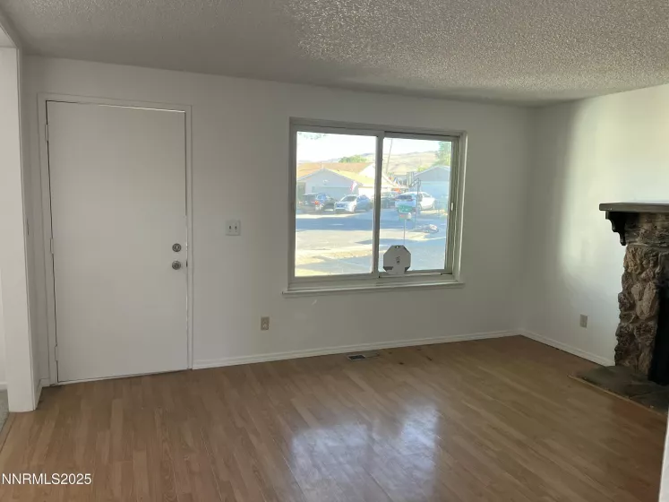 11019 Bornite, Reno, Nevada 89506, 3 Bedrooms Bedrooms, ,2 BathroomsBathrooms,Residential,Residential,Bornite,250003357