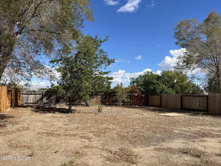 11019 Bornite, Reno, Nevada 89506, 3 Bedrooms Bedrooms, ,2 BathroomsBathrooms,Residential,Residential,Bornite,250003357