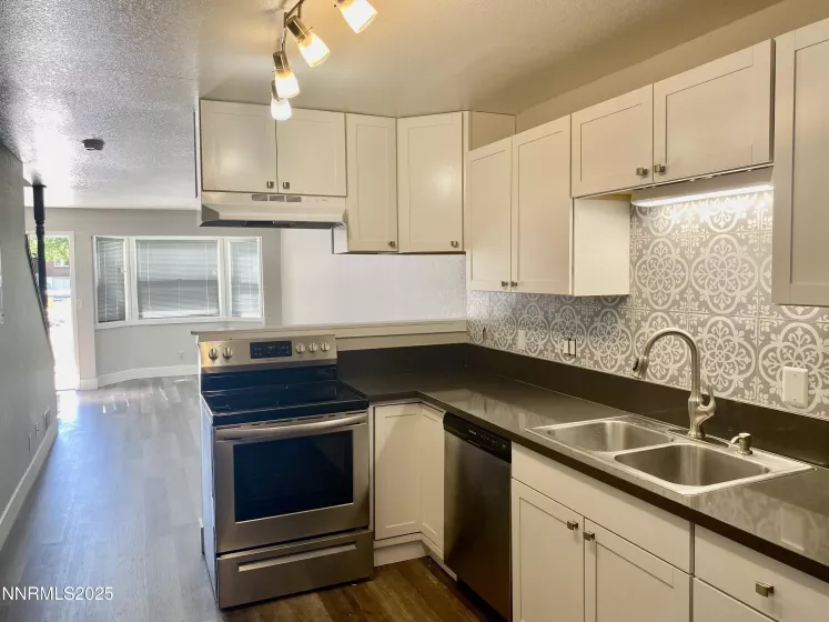 922 Plumas, Reno, Nevada 89509, ,Residential Income,Residential,Plumas,250053031