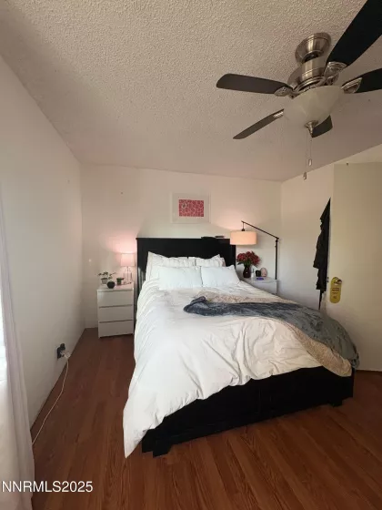 5045 Offenhauser, Winnemucca, Nevada 89445, 5 Bedrooms Bedrooms, ,2 BathroomsBathrooms,Residential,Residential,Offenhauser,250053034