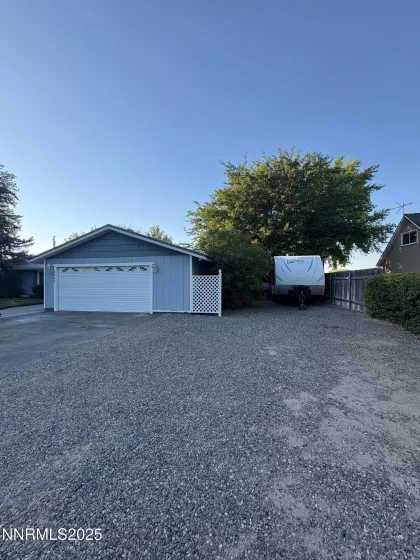 5045 Offenhauser, Winnemucca, Nevada 89445, 5 Bedrooms Bedrooms, ,2 BathroomsBathrooms,Residential,Residential,Offenhauser,250053034