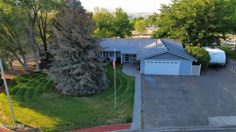5045 Offenhauser, Winnemucca, Nevada 89445, 5 Bedrooms Bedrooms, ,2 BathroomsBathrooms,Residential,Residential,Offenhauser,250053034