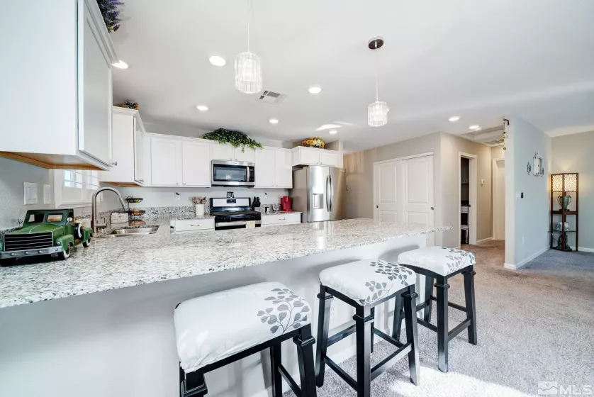 506 Paradise Valley, Reno, Nevada 89506, 3 Bedrooms Bedrooms, ,2 BathroomsBathrooms,Residential,Residential,Paradise Valley,250000372