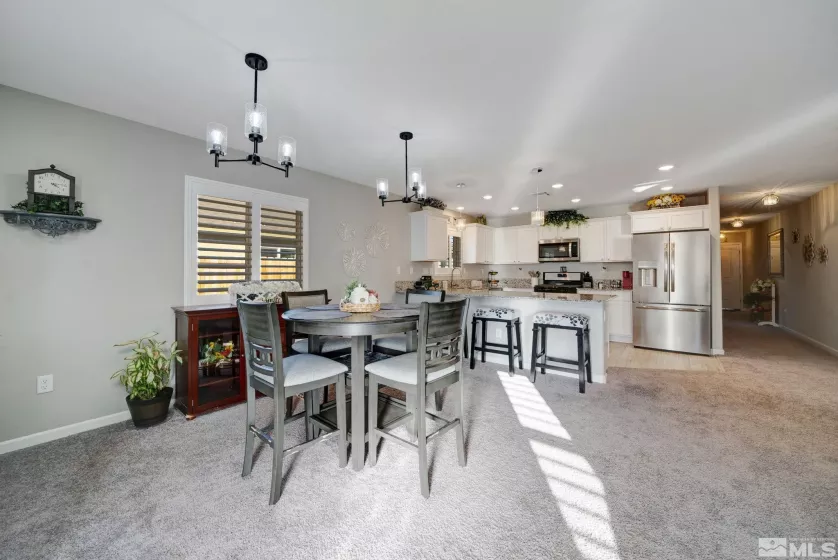 506 Paradise Valley, Reno, Nevada 89506, 3 Bedrooms Bedrooms, ,2 BathroomsBathrooms,Residential,Residential,Paradise Valley,250000372