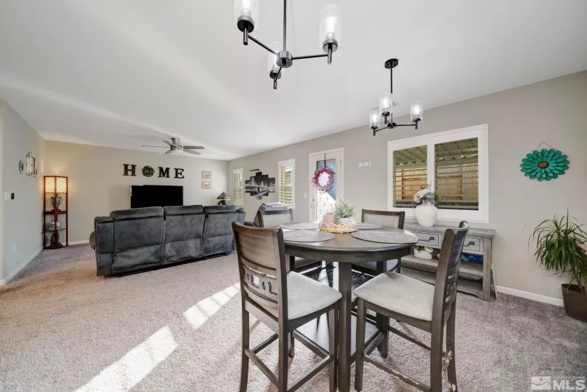 506 Paradise Valley, Reno, Nevada 89506, 3 Bedrooms Bedrooms, ,2 BathroomsBathrooms,Residential,Residential,Paradise Valley,250000372