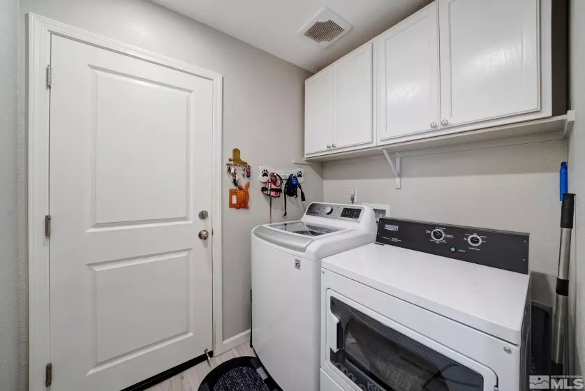 506 Paradise Valley, Reno, Nevada 89506, 3 Bedrooms Bedrooms, ,2 BathroomsBathrooms,Residential,Residential,Paradise Valley,250000372