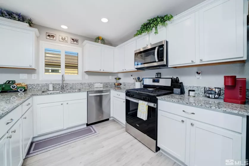 506 Paradise Valley, Reno, Nevada 89506, 3 Bedrooms Bedrooms, ,2 BathroomsBathrooms,Residential,Residential,Paradise Valley,250000372