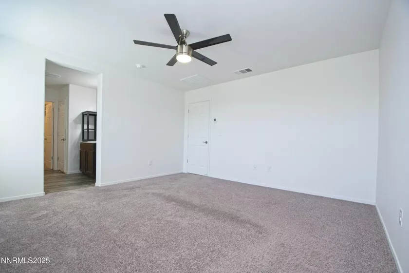 9800 Fishermans Reef Ct, Reno, Nevada 89506, 3 Bedrooms Bedrooms, ,3 BathroomsBathrooms,Residential Lease,Manufactured,Fishermans Reef Ct,250053043
