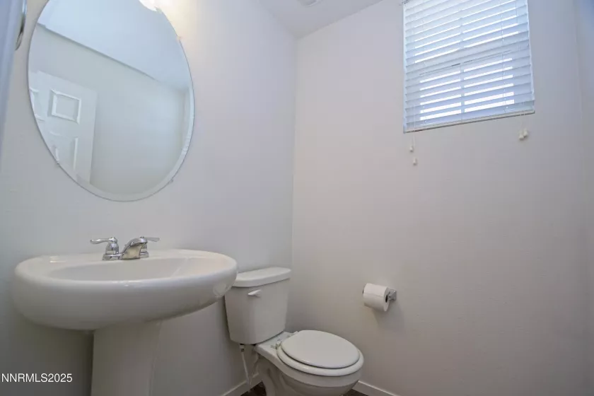 9800 Fishermans Reef Ct, Reno, Nevada 89506, 3 Bedrooms Bedrooms, ,3 BathroomsBathrooms,Residential Lease,Manufactured,Fishermans Reef Ct,250053043