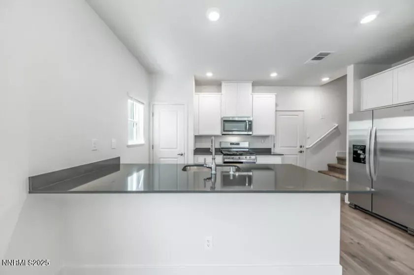 1632 Prancer, Reno, Nevada 89523, 3 Bedrooms Bedrooms, ,3 BathroomsBathrooms,Residential,Residential,Prancer,250053044