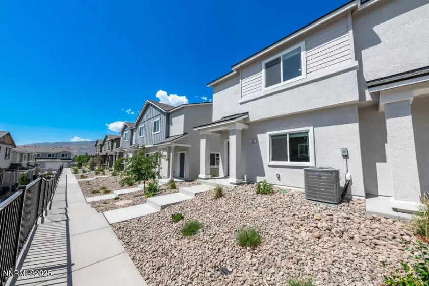 1632 Prancer, Reno, Nevada 89523, 3 Bedrooms Bedrooms, ,3 BathroomsBathrooms,Residential,Residential,Prancer,250053044