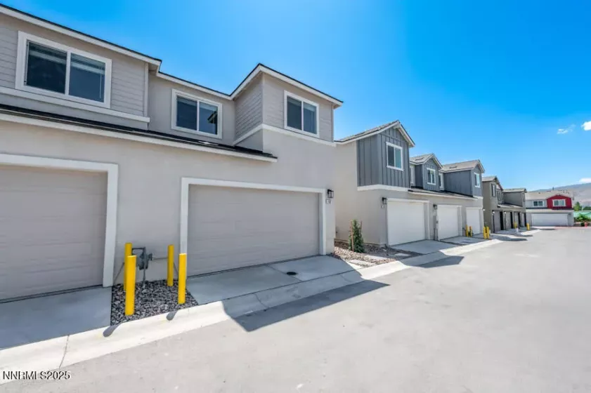 1632 Prancer, Reno, Nevada 89523, 3 Bedrooms Bedrooms, ,3 BathroomsBathrooms,Residential,Residential,Prancer,250053044