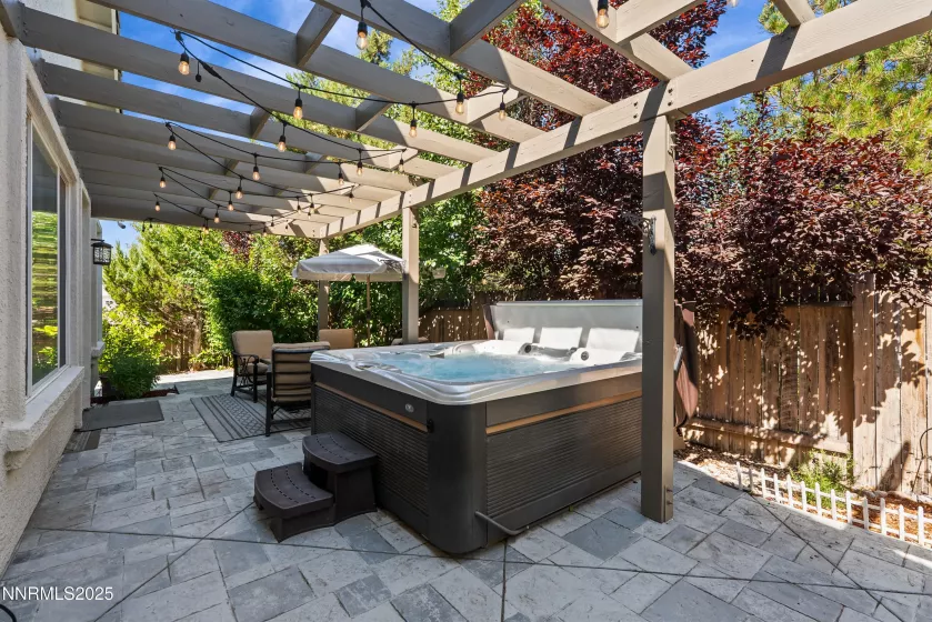 10095 Cascade Falls, Reno, Nevada 89521, 4 Bedrooms Bedrooms, ,2 BathroomsBathrooms,Residential,Residential,Cascade Falls,250053045