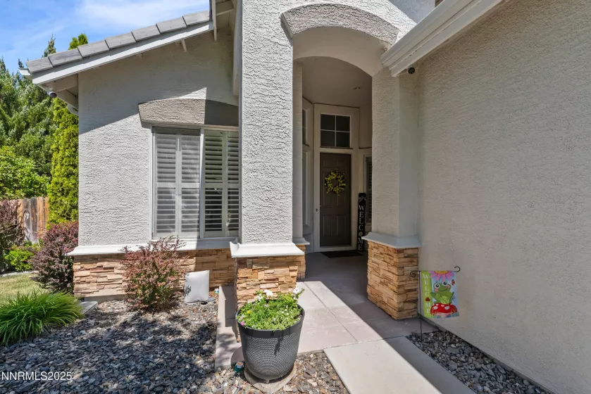 10095 Cascade Falls, Reno, Nevada 89521, 4 Bedrooms Bedrooms, ,2 BathroomsBathrooms,Residential,Residential,Cascade Falls,250053045