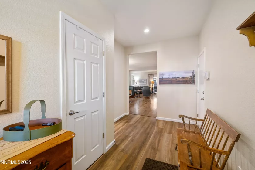 597 Connemaras, Reno, Nevada 89521, 3 Bedrooms Bedrooms, ,2 BathroomsBathrooms,Residential,Residential,Connemaras,250053047