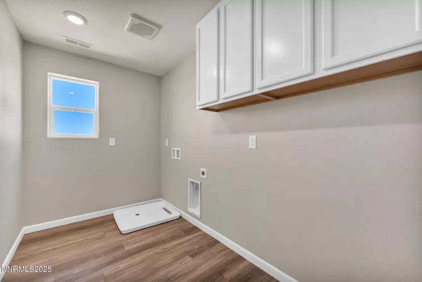 730 Kess, Reno, Nevada 89506, 3 Bedrooms Bedrooms, ,3 BathroomsBathrooms,Residential,Residential,Kess,250053048