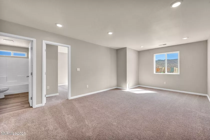 730 Kess, Reno, Nevada 89506, 3 Bedrooms Bedrooms, ,3 BathroomsBathrooms,Residential,Residential,Kess,250053048