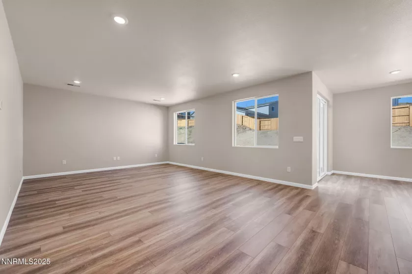 730 Kess, Reno, Nevada 89506, 3 Bedrooms Bedrooms, ,3 BathroomsBathrooms,Residential,Residential,Kess,250053048