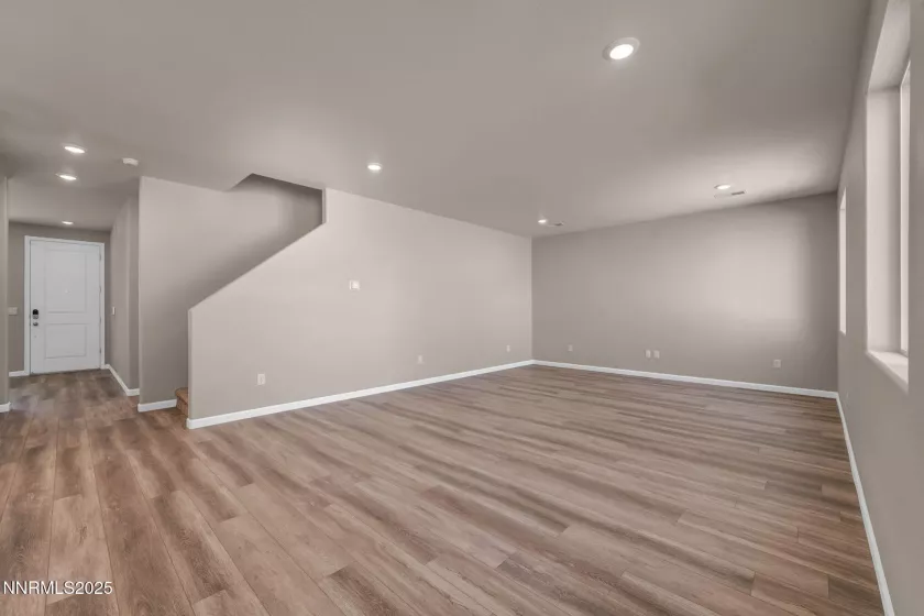 730 Kess, Reno, Nevada 89506, 3 Bedrooms Bedrooms, ,3 BathroomsBathrooms,Residential,Residential,Kess,250053048