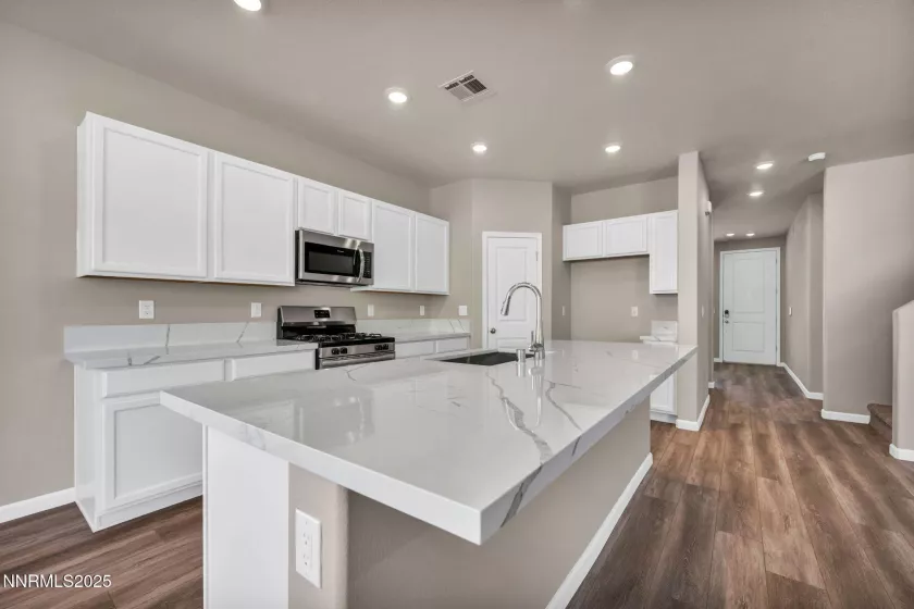 730 Kess, Reno, Nevada 89506, 3 Bedrooms Bedrooms, ,3 BathroomsBathrooms,Residential,Residential,Kess,250053048