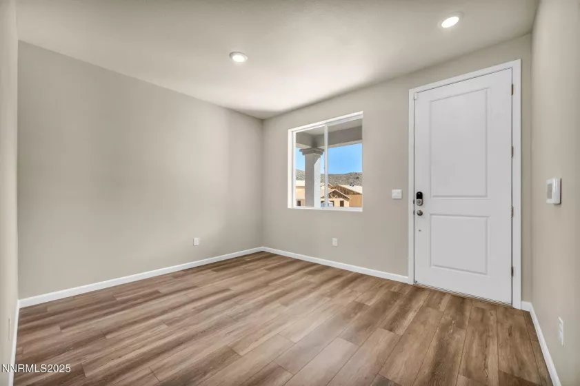 730 Kess, Reno, Nevada 89506, 3 Bedrooms Bedrooms, ,3 BathroomsBathrooms,Residential,Residential,Kess,250053048