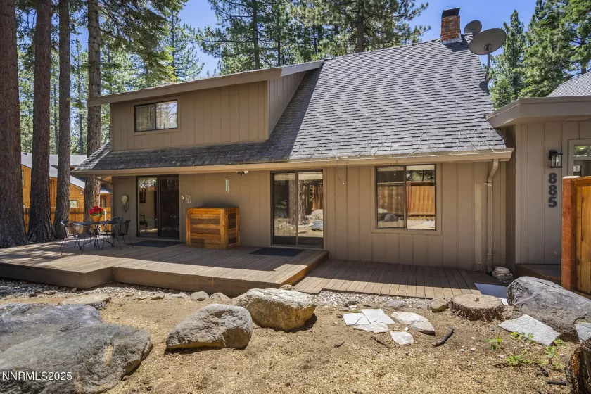 885 Dyer, Incline Village, Nevada 89451, 4 Bedrooms Bedrooms, ,3 BathroomsBathrooms,Residential,Residential,Dyer,250053049