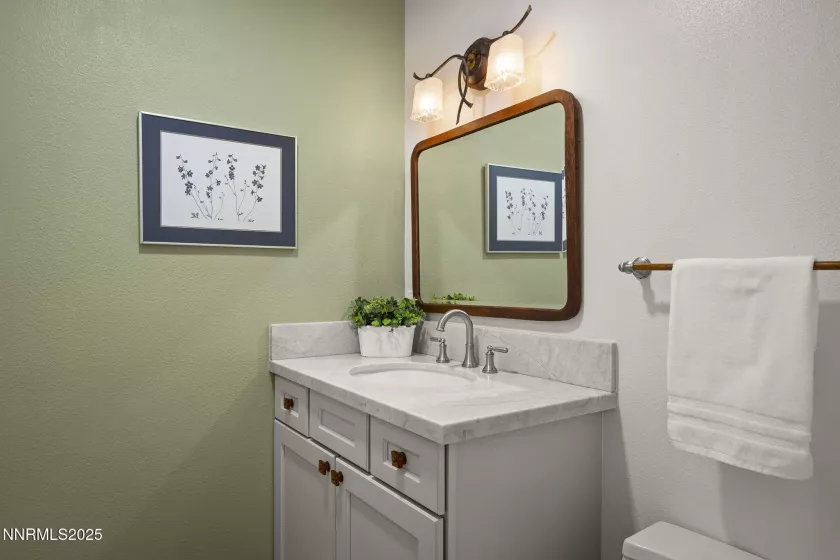 885 Dyer, Incline Village, Nevada 89451, 4 Bedrooms Bedrooms, ,3 BathroomsBathrooms,Residential,Residential,Dyer,250053049