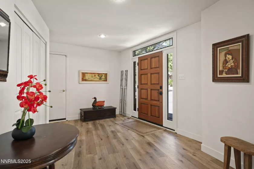 885 Dyer, Incline Village, Nevada 89451, 4 Bedrooms Bedrooms, ,3 BathroomsBathrooms,Residential,Residential,Dyer,250053049