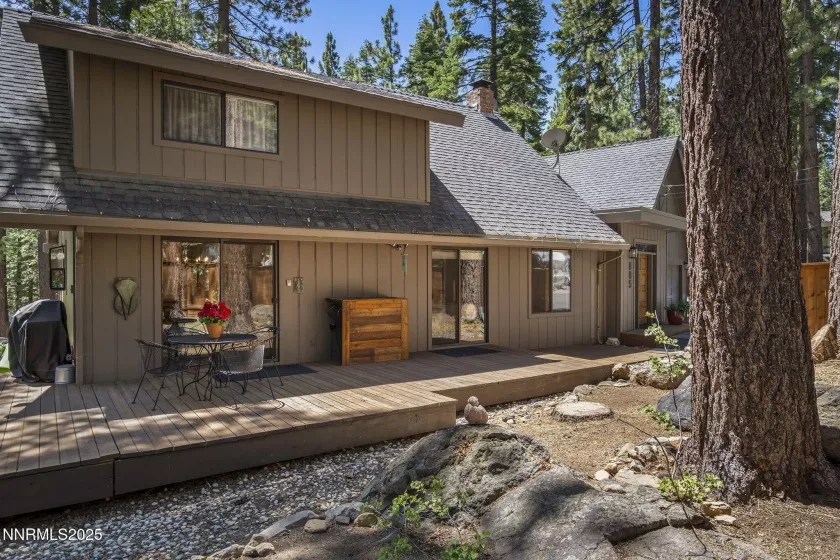 885 Dyer, Incline Village, Nevada 89451, 4 Bedrooms Bedrooms, ,3 BathroomsBathrooms,Residential,Residential,Dyer,250053049