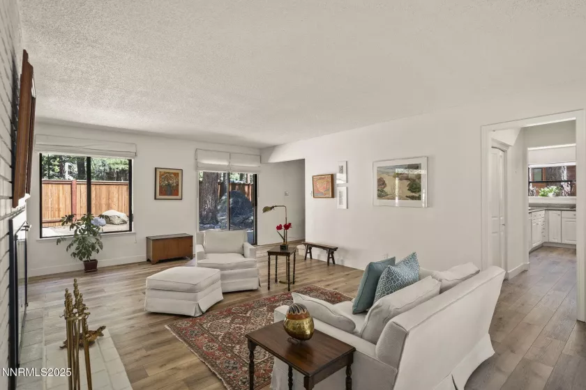 885 Dyer, Incline Village, Nevada 89451, 4 Bedrooms Bedrooms, ,3 BathroomsBathrooms,Residential,Residential,Dyer,250053049