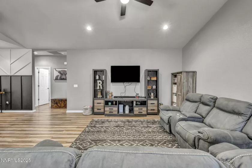 776 Great Basin, Fallon, Nevada 89406, 3 Bedrooms Bedrooms, ,2 BathroomsBathrooms,Residential,Residential,Great Basin,250053051