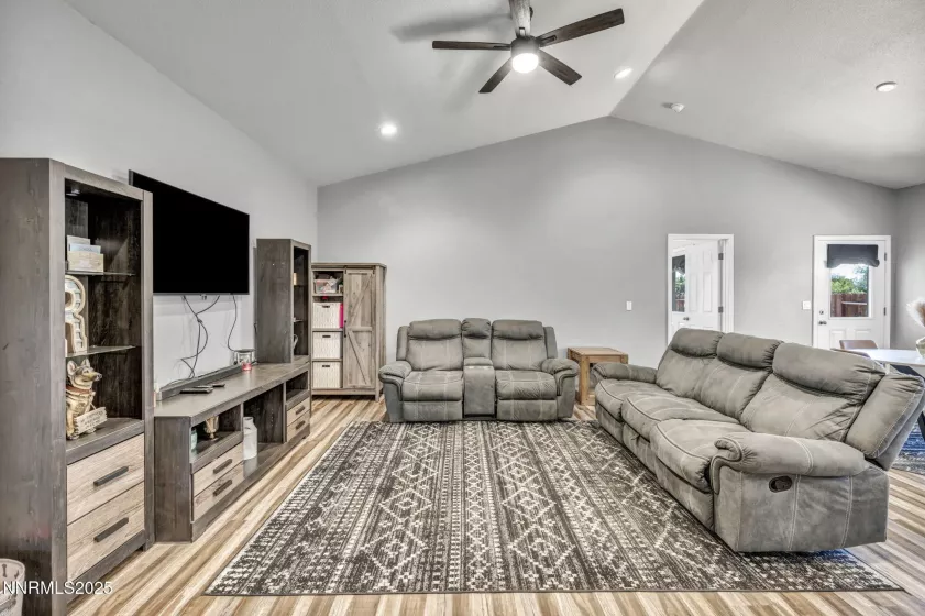 776 Great Basin, Fallon, Nevada 89406, 3 Bedrooms Bedrooms, ,2 BathroomsBathrooms,Residential,Residential,Great Basin,250053051