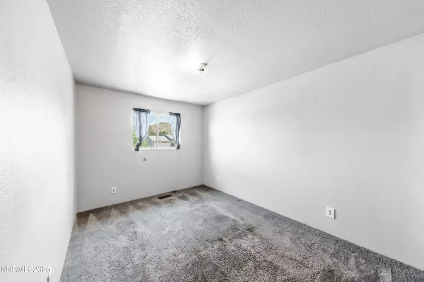 8720 Aquifer, Reno, Nevada 89506, 3 Bedrooms Bedrooms, ,2 BathroomsBathrooms,Residential,Residential,Aquifer,250051918