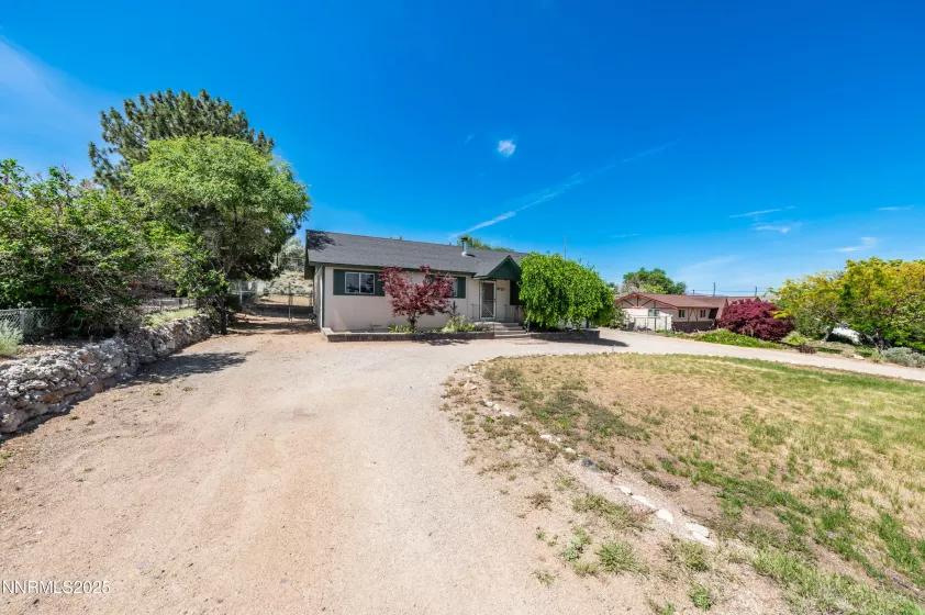 8720 Aquifer, Reno, Nevada 89506, 3 Bedrooms Bedrooms, ,2 BathroomsBathrooms,Residential,Residential,Aquifer,250051918