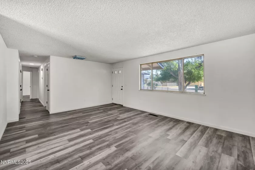 3182 Shriver, Carson City, Nevada 89701, 3 Bedrooms Bedrooms, ,2 BathroomsBathrooms,Residential,Residential,Shriver,250053056