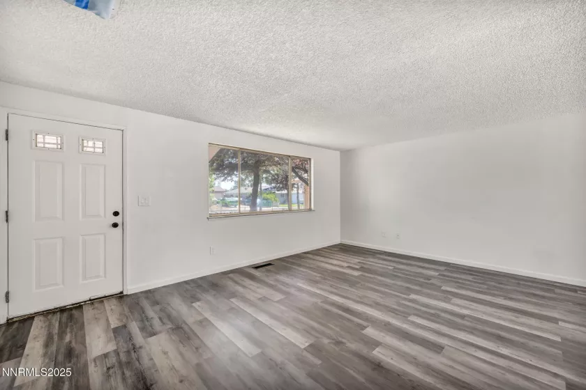 3182 Shriver, Carson City, Nevada 89701, 3 Bedrooms Bedrooms, ,2 BathroomsBathrooms,Residential,Residential,Shriver,250053056
