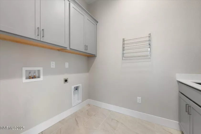 2982 Saddle Peak, Reno, Nevada 89521, 3 Bedrooms Bedrooms, ,4 BathroomsBathrooms,Residential,Residential,Saddle Peak,250053057