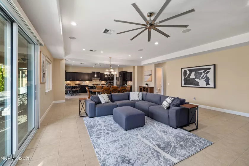 9845 Sea Breeze, Reno, Nevada 89521, 4 Bedrooms Bedrooms, ,3 BathroomsBathrooms,Residential,Residential,Sea Breeze,250050196