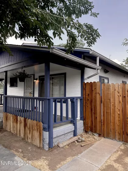 668 Spokane, Reno, Nevada 89512, 2 Bedrooms Bedrooms, ,1 BathroomBathrooms,Residential,Residential,Spokane,250053062
