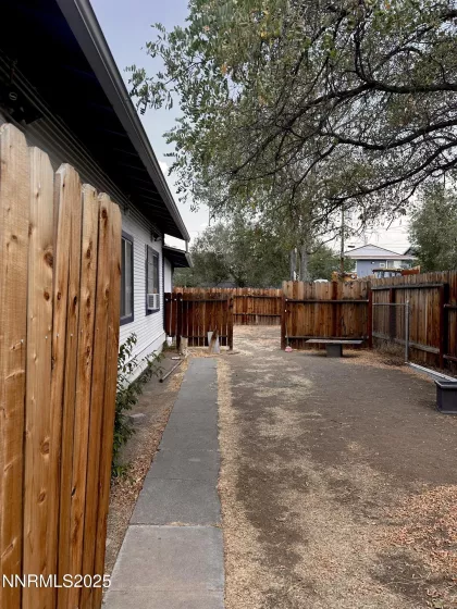 668 Spokane, Reno, Nevada 89512, 2 Bedrooms Bedrooms, ,1 BathroomBathrooms,Residential,Residential,Spokane,250053062