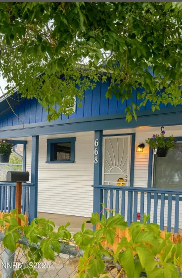 668 Spokane, Reno, Nevada 89512, 2 Bedrooms Bedrooms, ,1 BathroomBathrooms,Residential,Residential,Spokane,250053062