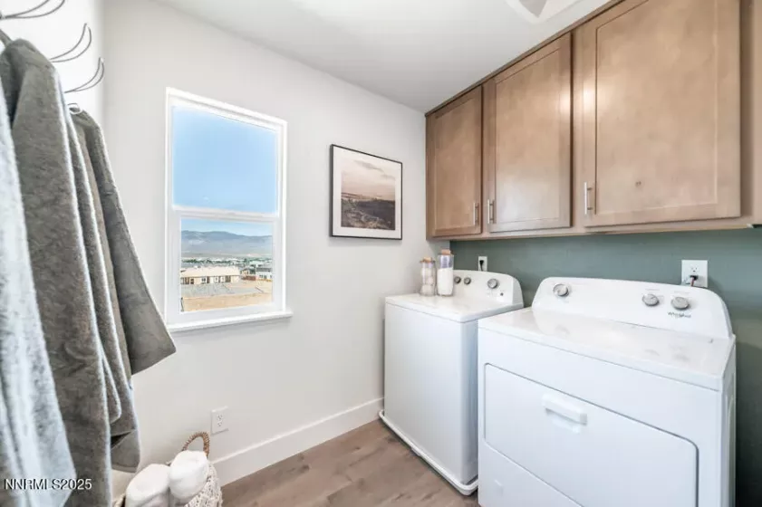 1306 Coco, Carson City, Nevada 89705, 4 Bedrooms Bedrooms, ,3 BathroomsBathrooms,Residential,Residential,Coco,250053067
