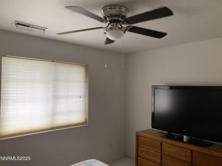 7956 White Falls, Reno, Nevada 89506, 4 Bedrooms Bedrooms, ,3 BathroomsBathrooms,Residential,Residential,White Falls,250053069