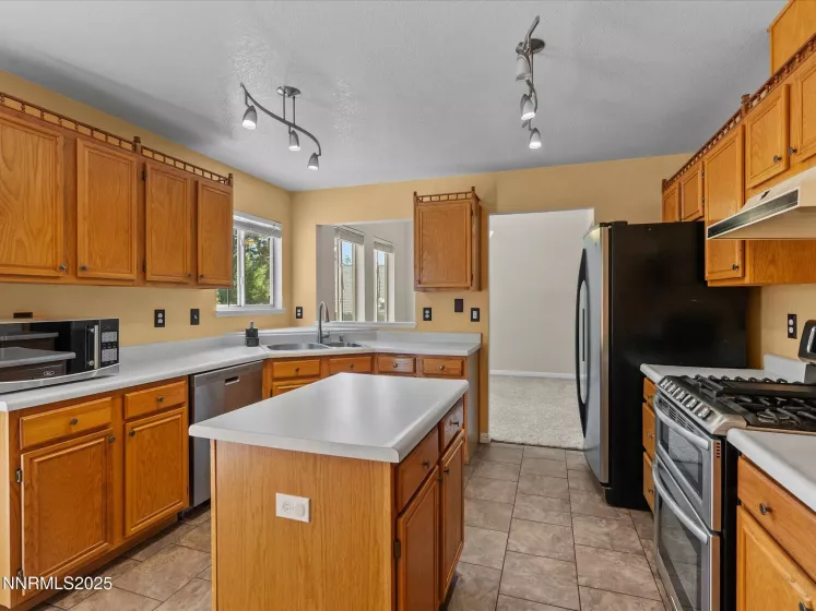1652 Sierra Highlands, Reno, Nevada 89523, 3 Bedrooms Bedrooms, ,3 BathroomsBathrooms,Residential,Residential,Sierra Highlands,250053077