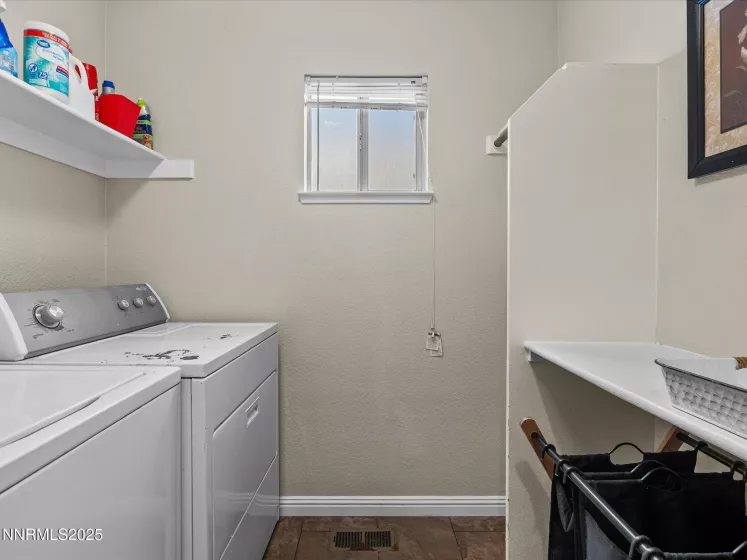1652 Sierra Highlands, Reno, Nevada 89523, 3 Bedrooms Bedrooms, ,3 BathroomsBathrooms,Residential,Residential,Sierra Highlands,250053077